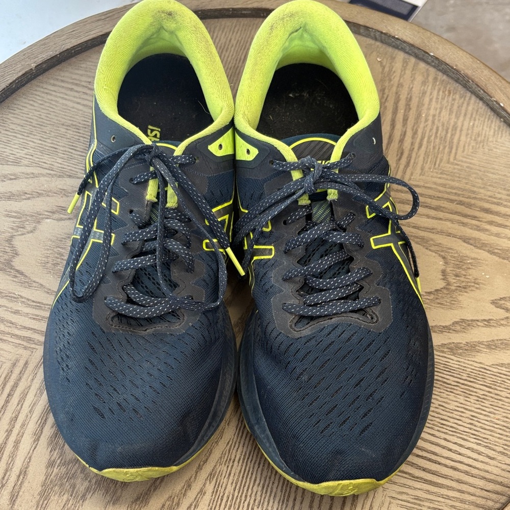 ASICS Men's Navy Blue and Neon Yellow Athletic Running Shoes Size 12 US